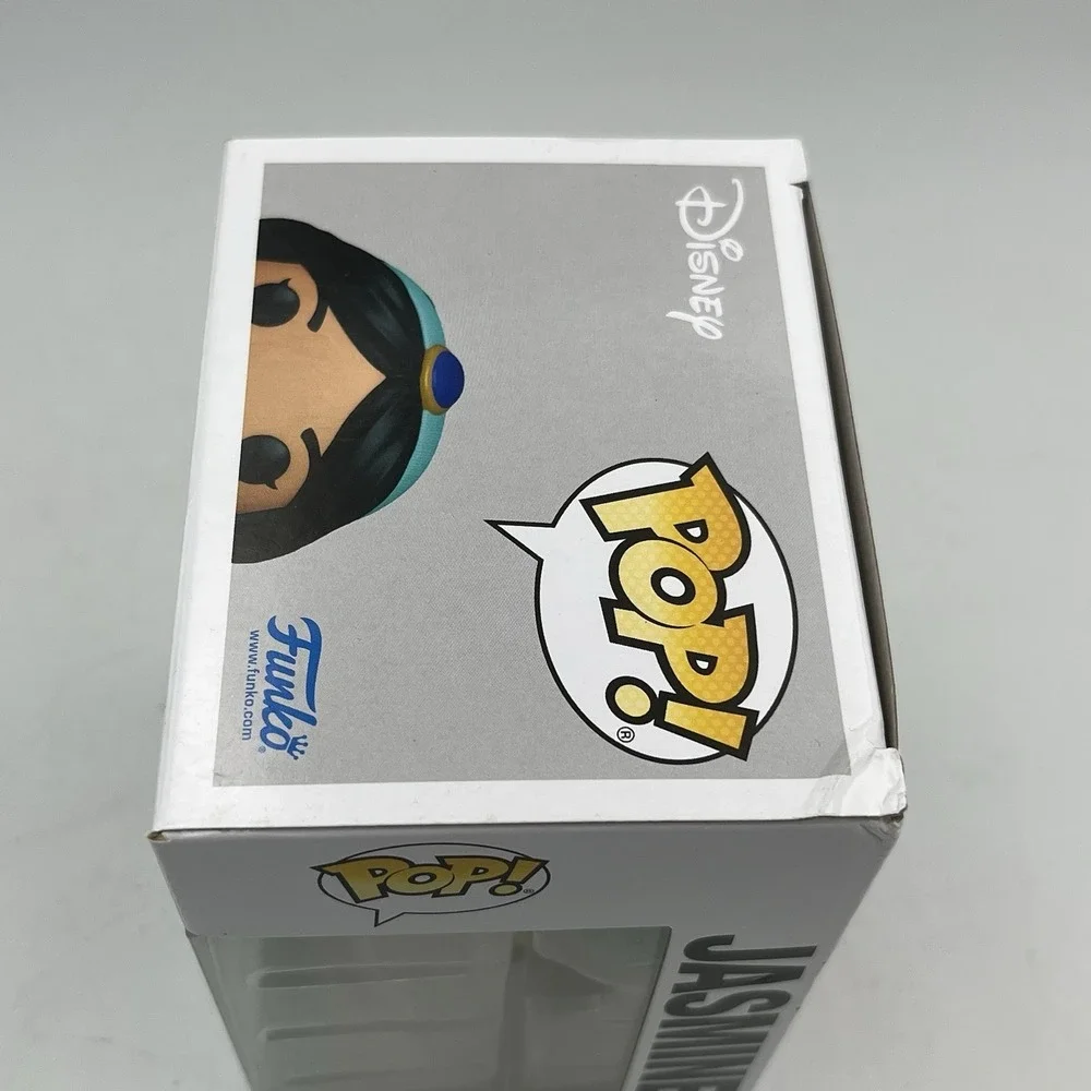 Funko Pop! Disney Princess Holiday 2025 Jasmine #1612 With Pop Protector